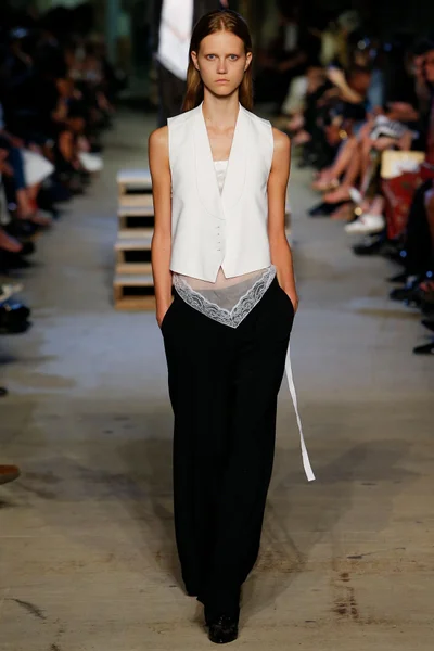 Look 62